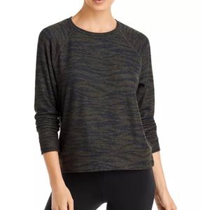 Beyond Yoga sweatshirt
